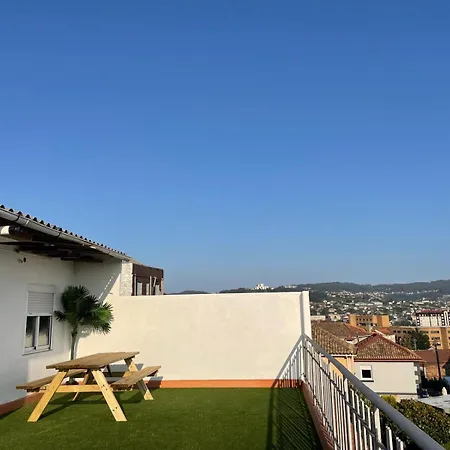 Terraza De Ciudad, Familly * Vigo