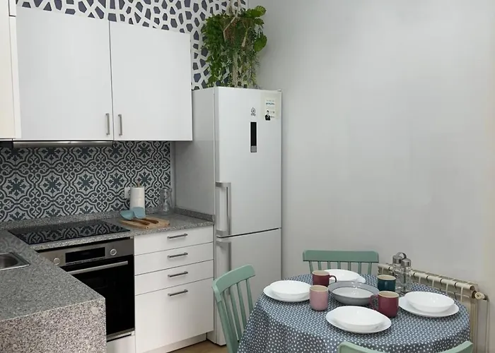 Terraza De Ciudad, Familly * Vigo